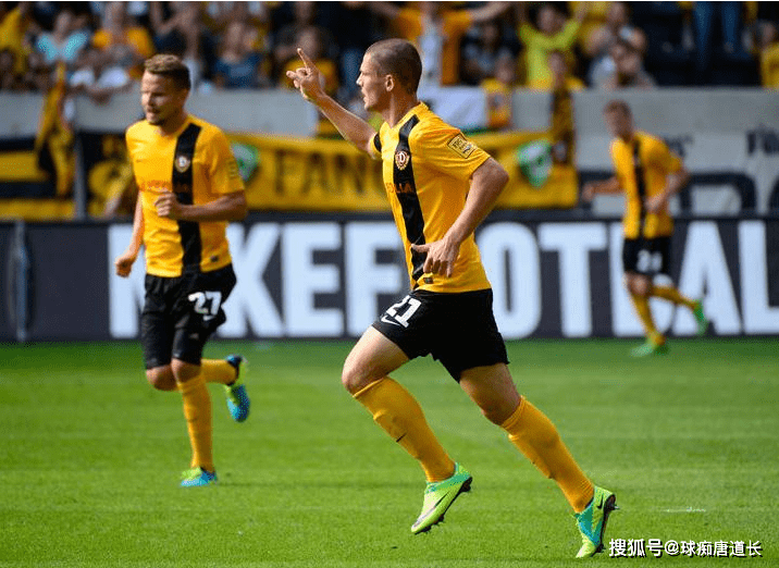 洛杉矶湖人内部会议纪要流出：今晨状态回暖；荷甲使命明确；数据趋势出现新变化的简单介绍