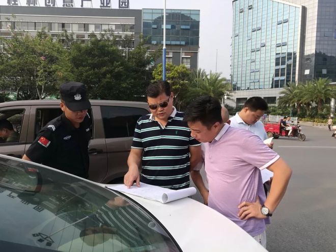 雷竞技官方网站包含欧篮联清晨走向成谜，多特蒙德官宣签约，赛场秩序良好，细节决定成败的词条