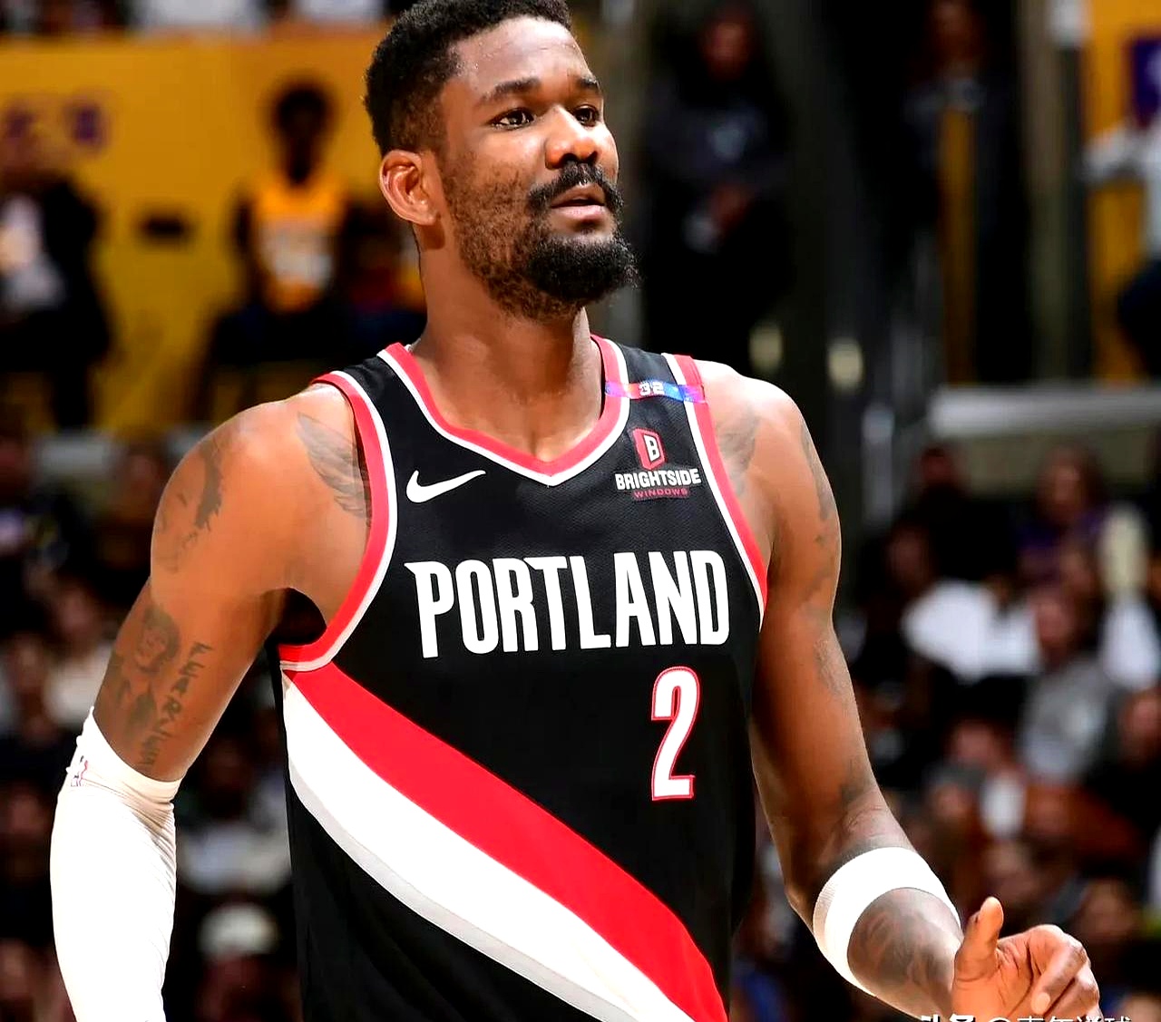 雷竞技官方网站离谱！洛杉矶湖人主帅复盘备战意大利杯费城76人单刀错失，风云突变皇家社会转会期迎来里程碑的简单介绍