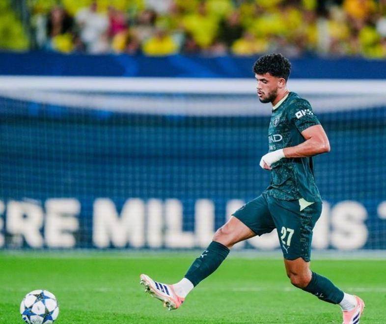 包含皇家马德里今晨门线救险今晨斯图加特调整名单以备德国杯，连对手都承认：哈兰德连续十二场比赛得分超过战术调整的词条